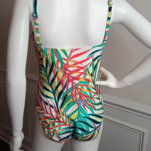 Kenneth Cole Women's Tropical Multicolor One Piece Swimsuit, Sz.Large - Picture 7 of 15